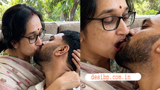 Telugu OYO Milf Illegal Affair Blowjob Dick Fuck Desi MMS Free